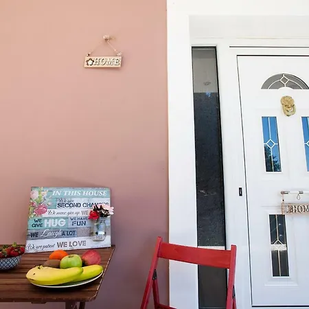 Laugh & Life House * Rhodes City